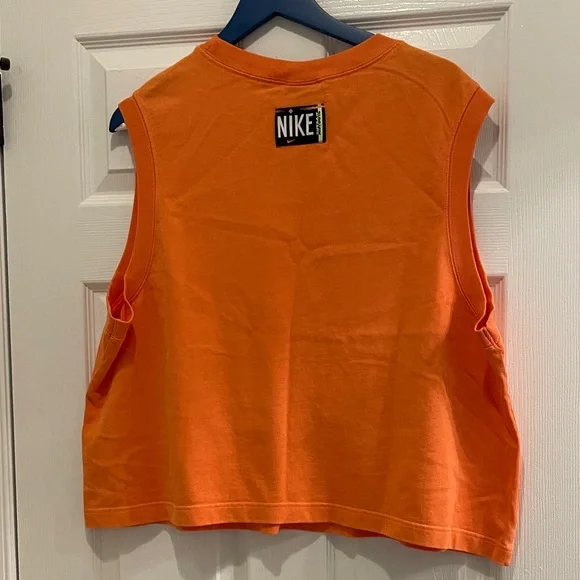 NWOT...Nike Women's Bright Orange Sleeveless Muscle Tank - Picture 4 of 4